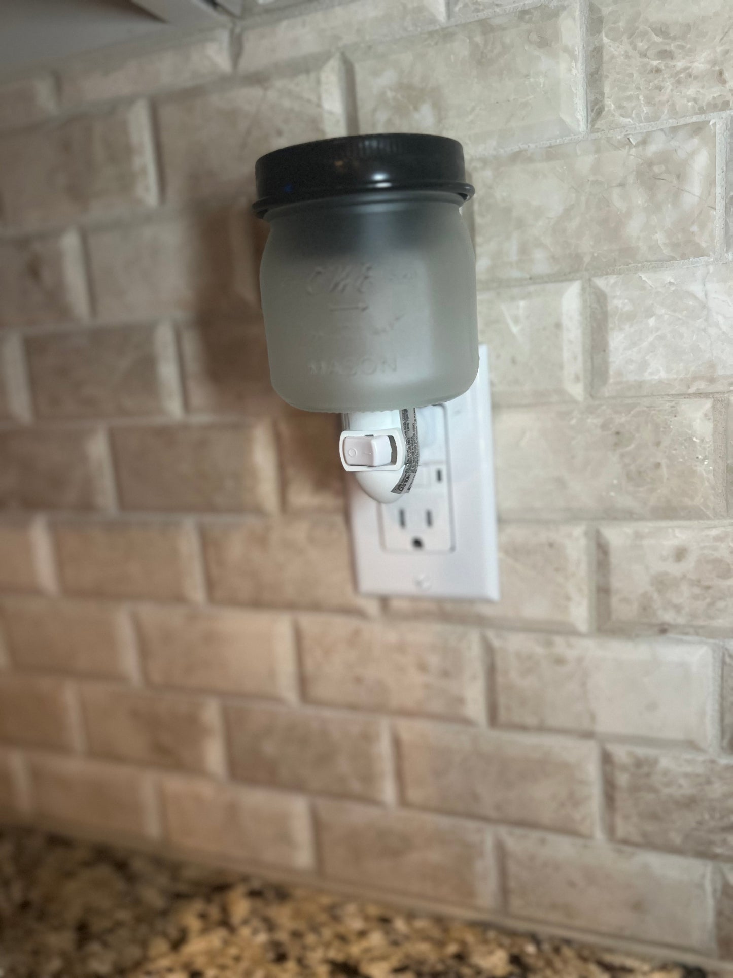 Plug In Warmers & Jumbled Joy Wax Melts